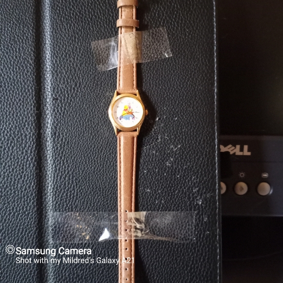 Watch - Picture 2 of 3